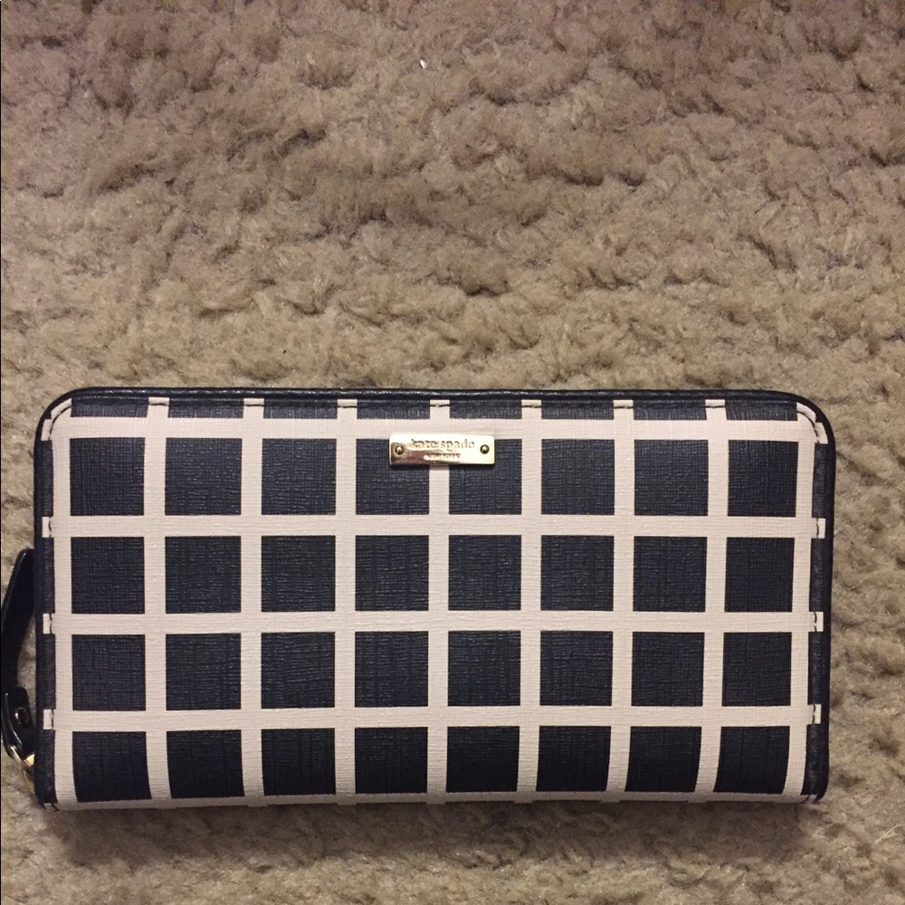 Nwt Kate spade Wallet